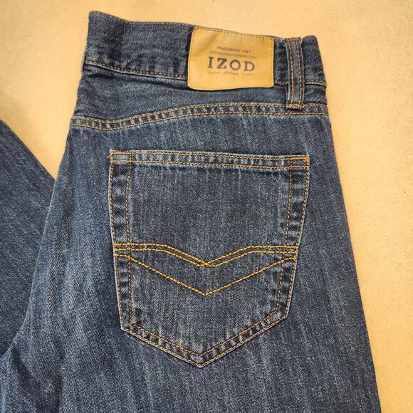 IZOD Men’s Slim Straight Fit Jeans 100% Cotton Medium Wash Size 32x30 - Picture 6 of 7